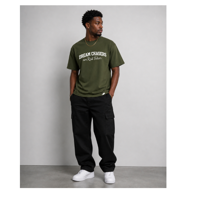 Dream Chasers Are Risk Takers™ Unisex Heavyweight Tee